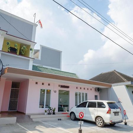 Reddoorz Near Rita Supermall Purwokerto 2 Exterior foto